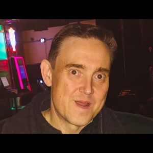 Meet your Posher, Jason